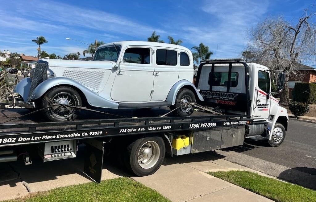 How Local Towing Companies Assist Drivers in Harmony Grove?
