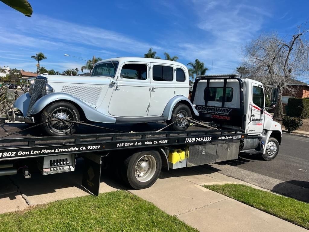 vintage-car-towing-service