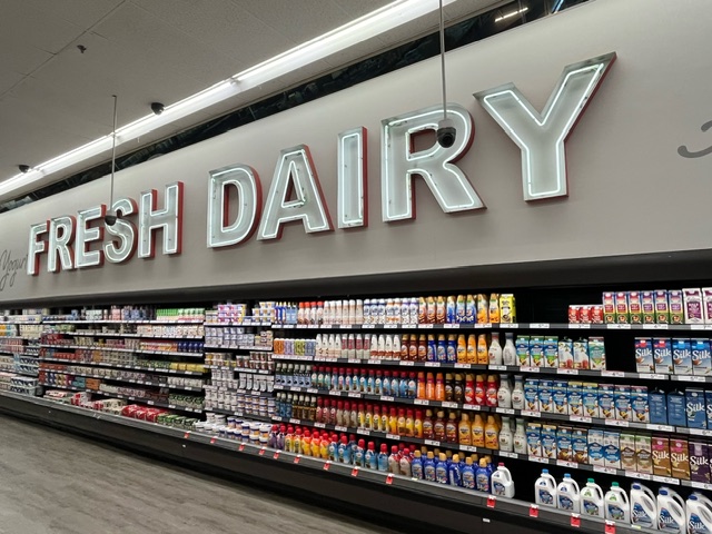 supermarket in North Hills